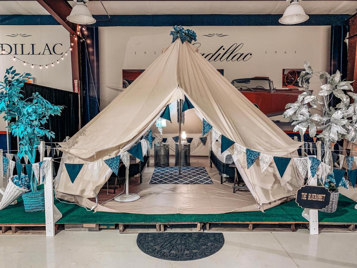 Lone Star Glamp Inn Warrenton Bagian luar foto